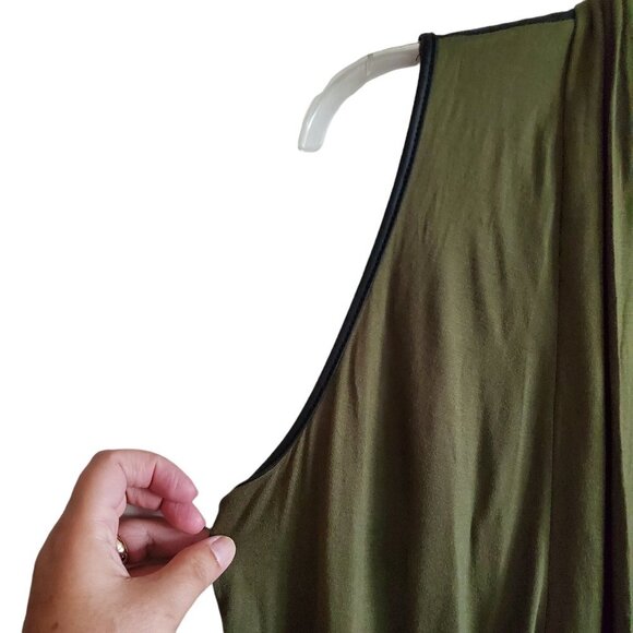 Open Water Fall Cardigan Vest in Olive Green - Picture 5 of 9